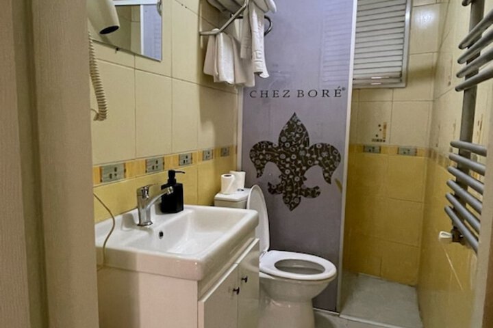 Room 55 of 126