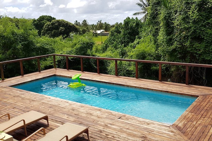 Pool 72 of 96