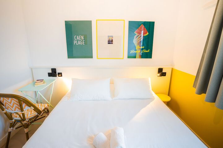 Room 6 of 31