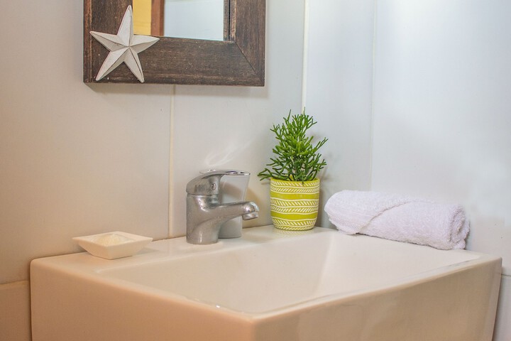 Room 34 of 51