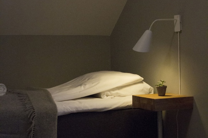 Room 2 of 44