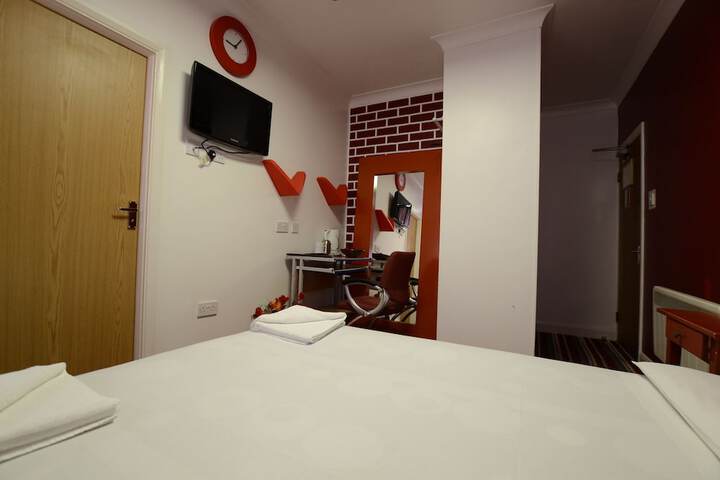 Room 8 of 58