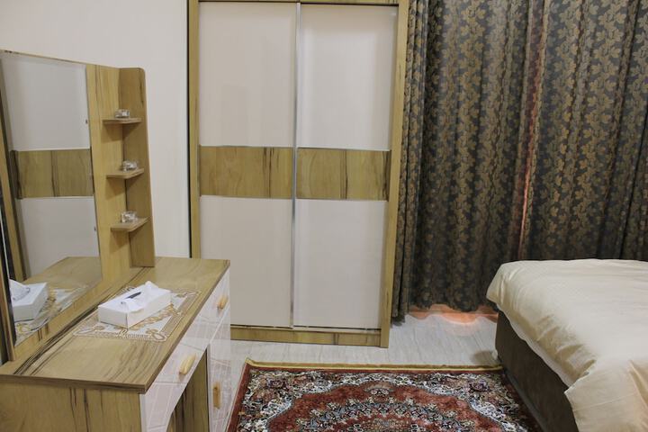 Room 6 of 43