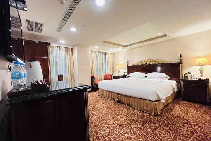 Room 50 of 216