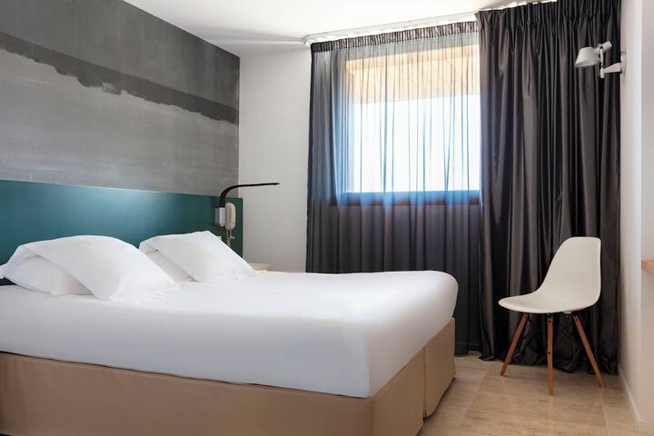 Room 20 of 71