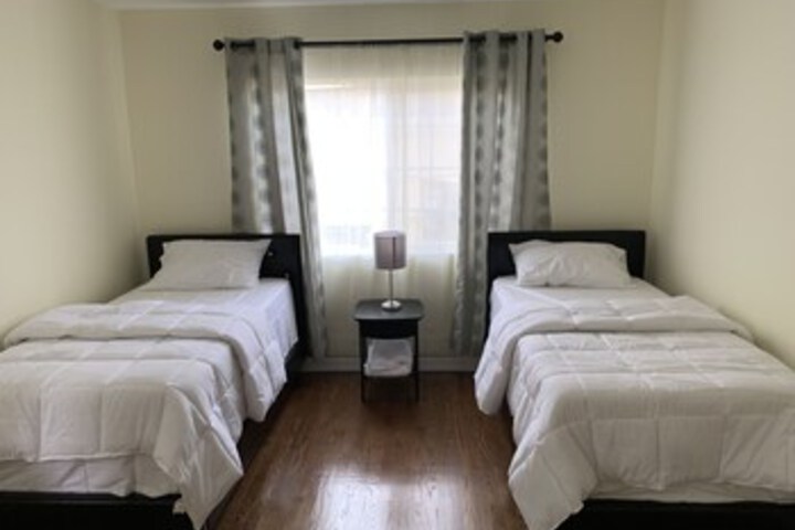 Room 42 of 46