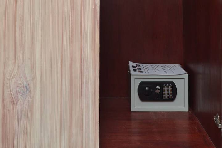 Room 64 of 127