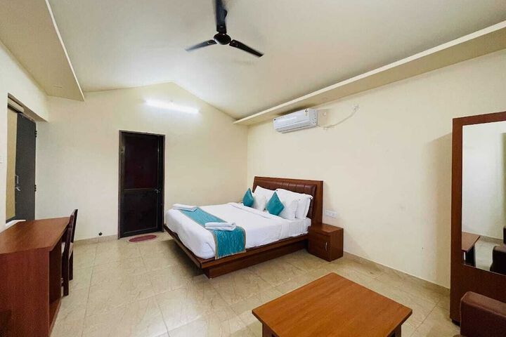 Room 7 of 23