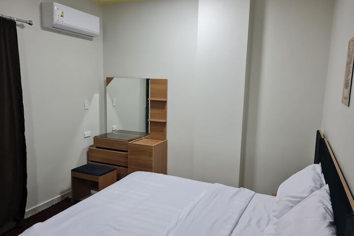 Room 2 of 12