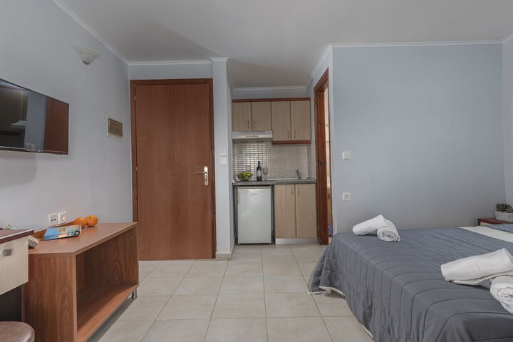 Room 7 of 39