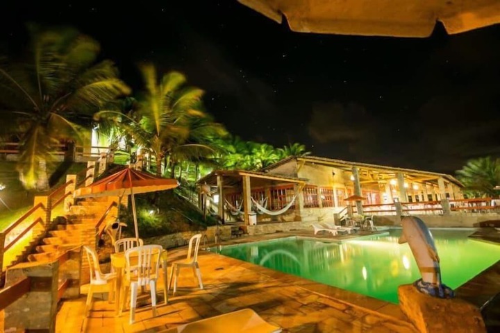 Hotel with Pool