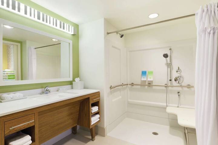 Room 20 of 29