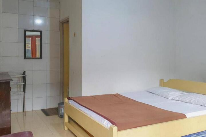 Hotel Jaya Kusuma near Candi Prambanan