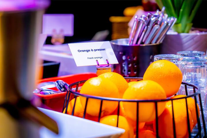 Breakfast/Coffee Service 22 of 45