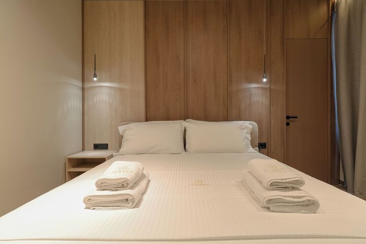 Room 152 of 165