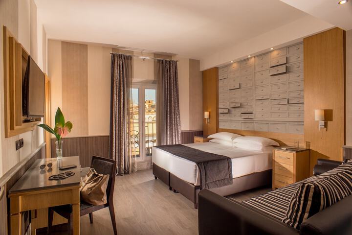 Room 10 of 95
