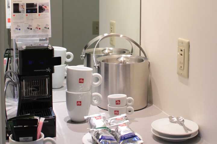 Breakfast/Coffee Service 49 of 61