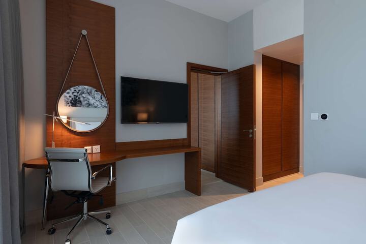Room 53 of 108