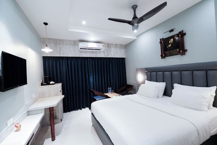 Room 36 of 53