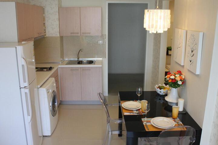Room 4 of 5