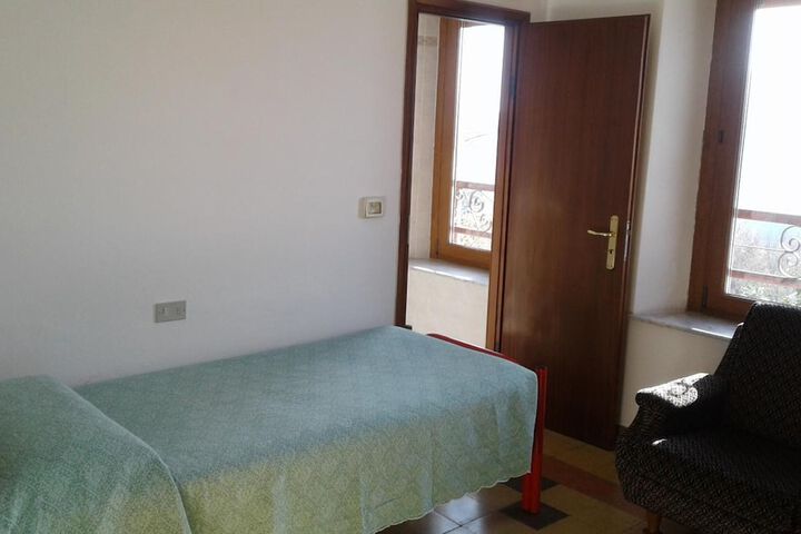 Room 21 of 44