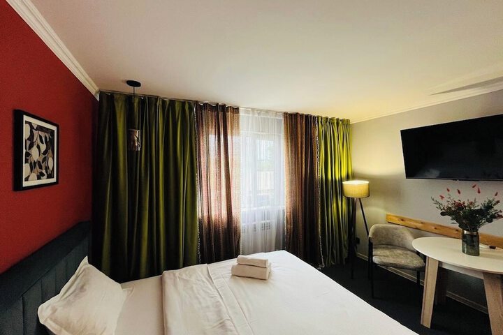 Room 3 of 31