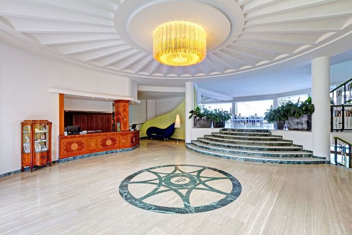Lobby Photos