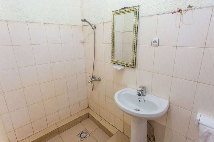 Room 7 of 15