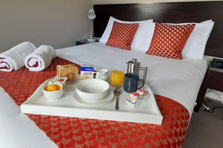 Breakfast/Coffee Service 53 of 57