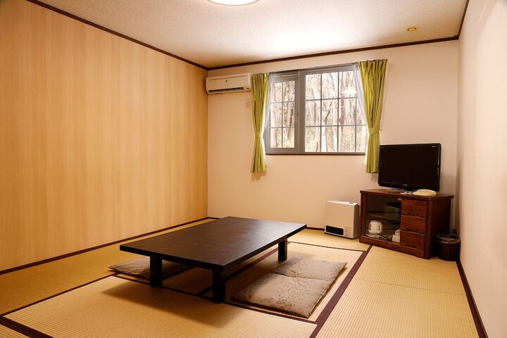 Room 14 of 39