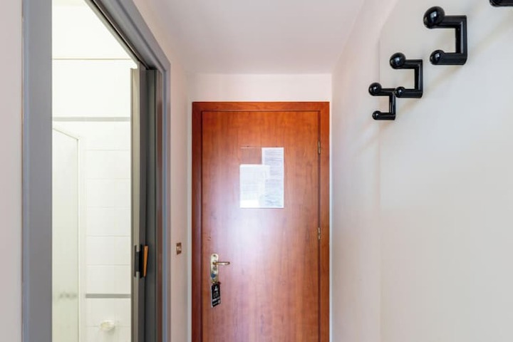 Room 30 of 71