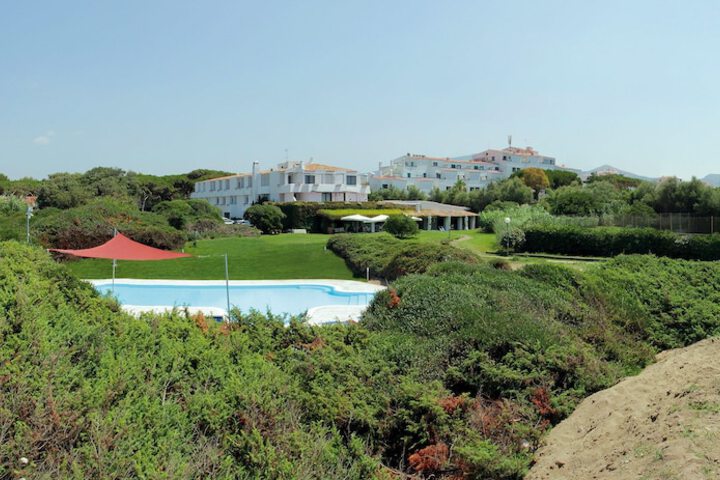Hotel Pool