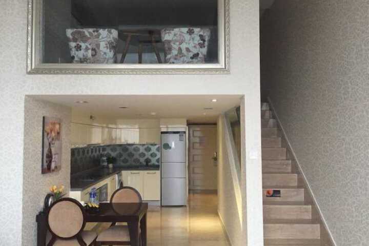 Room 21 of 72