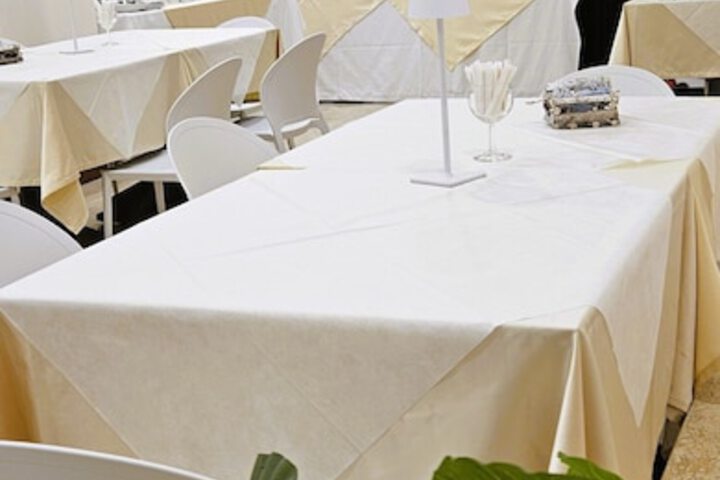 Dining Photos