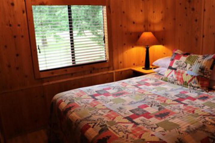 Room 40 of 504