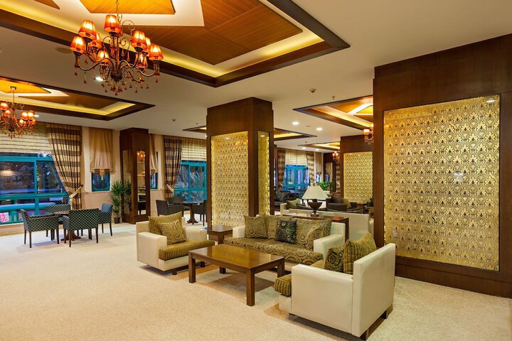 Hotel Interior 6 of 89