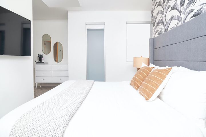 Deluxe King Bed Balcony (54 of 70)
