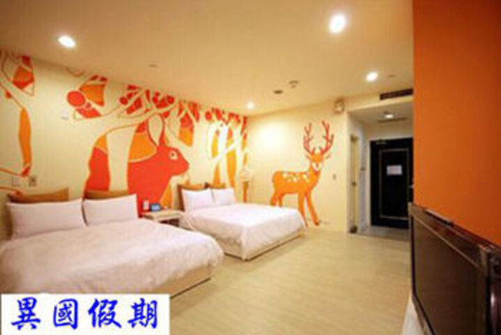 Room 33 of 89