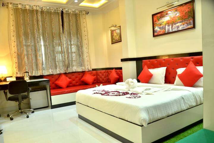 Room 3 of 23