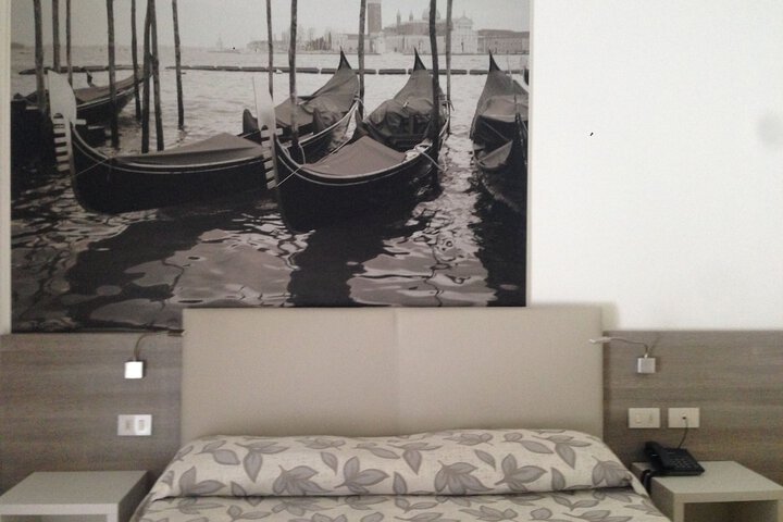 Room 15 of 56