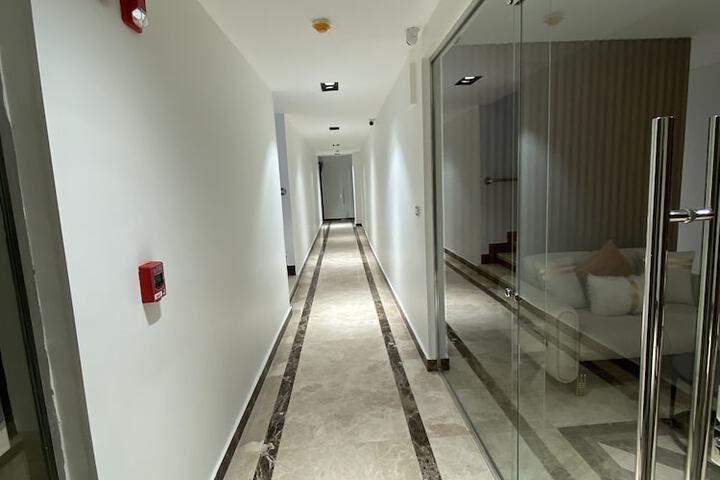 Hotel 5 of 114