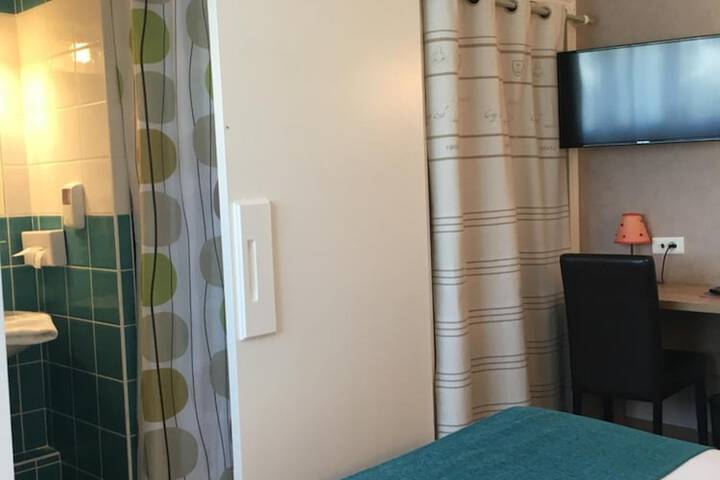 Room 12 of 54