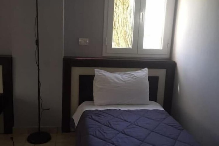 Room 12 of 67