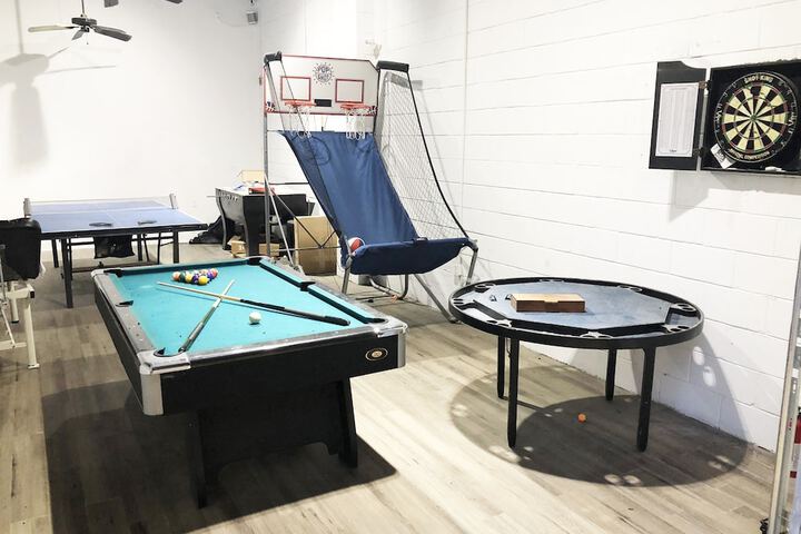 Room 19 of 35