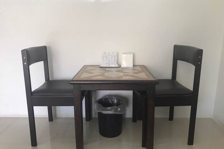 Room 5 of 15