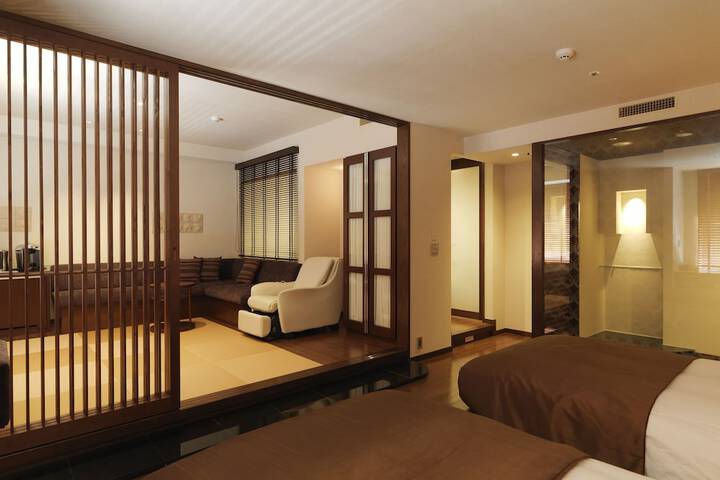 Room 21 of 98