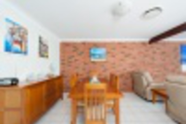 Room 40 of 180
