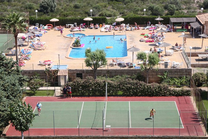 Sports facility
