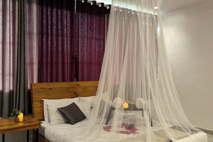 Room 56 of 107