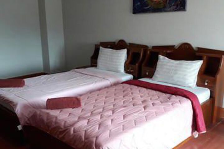 Room 16 of 26
